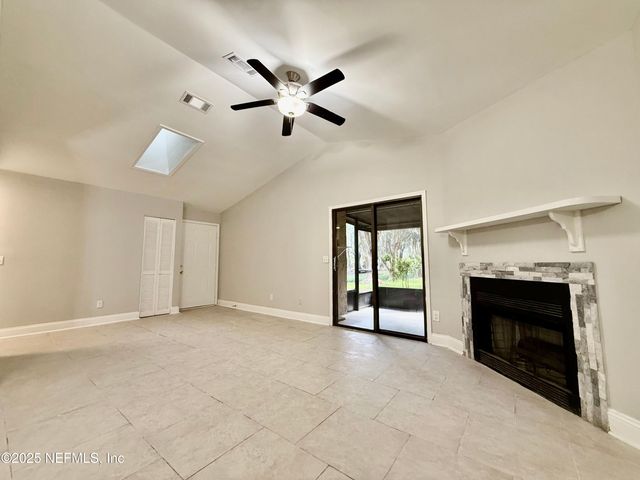 3801 CROWN POINT Road, 1074, Jacksonville, FL 32257