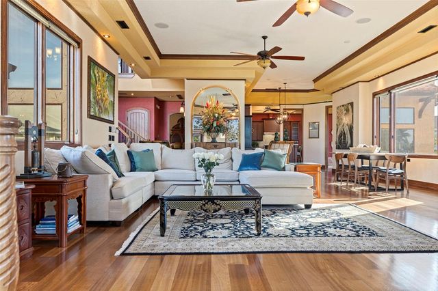 1815 BAYOU GRANDE BOULEVARD NE, St Petersburg, FL 33703