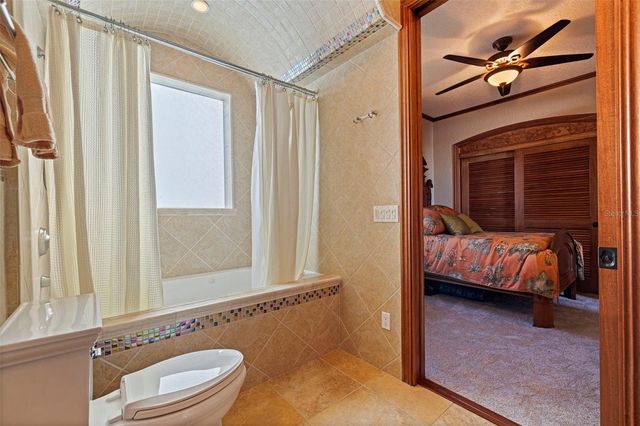 1815 BAYOU GRANDE BOULEVARD NE, St Petersburg, FL 33703