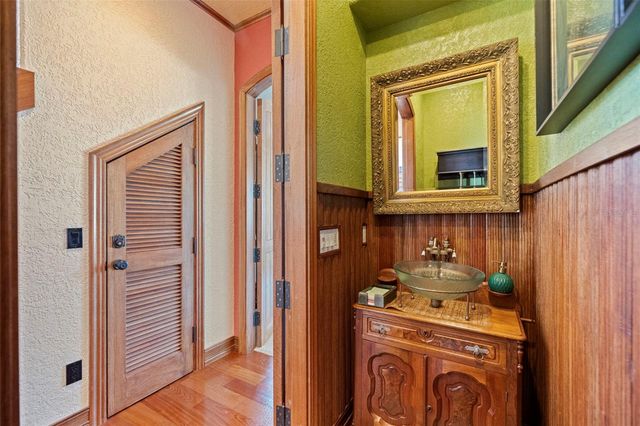 1815 BAYOU GRANDE BOULEVARD NE, St Petersburg, FL 33703