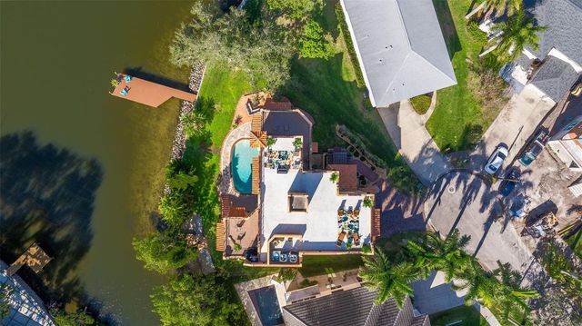 1815 BAYOU GRANDE BOULEVARD NE, St Petersburg, FL 33703