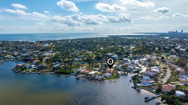 1815 BAYOU GRANDE BOULEVARD NE, St Petersburg, FL 33703