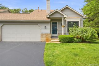 2585 South Commerce Road, Wolverine Lake Village, MI 48390