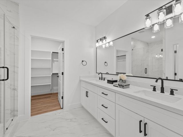 1021 Upside Wheatley Lane, Houston, TX 77091