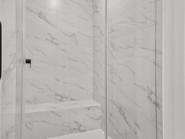 1021 Upside Wheatley Lane, Houston, TX 77091