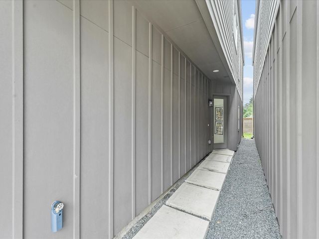 1021 Upside Wheatley Lane, Houston, TX 77091