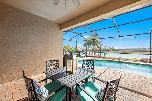 2151 Vermont LN, Naples, FL 34120