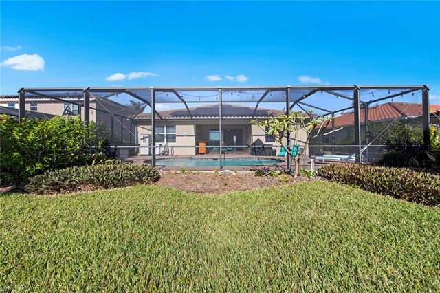 2151 Vermont LN, Naples, FL 34120