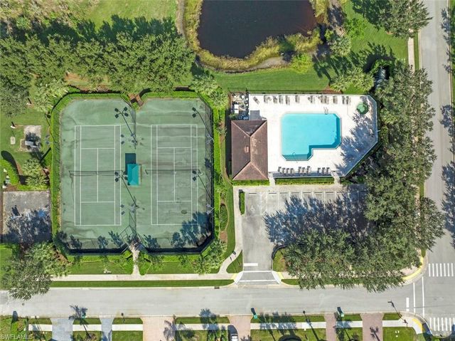 2151 Vermont LN, Naples, FL 34120