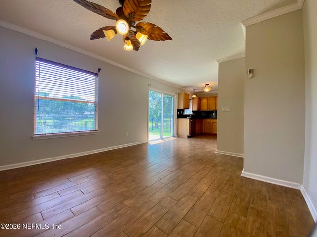 1530 VINELAND Circle B, Fleming Island, FL 32003