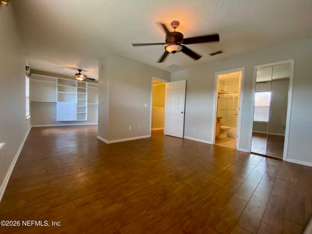 1530 VINELAND Circle B, Fleming Island, FL 32003