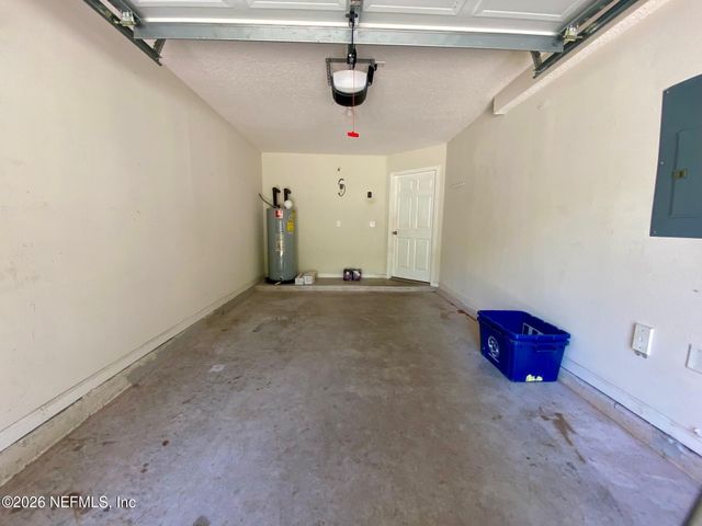 1530 VINELAND Circle B, Fleming Island, FL 32003