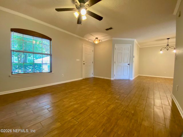 1530 VINELAND Circle B, Fleming Island, FL 32003