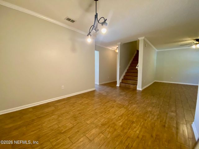 1530 VINELAND Circle B, Fleming Island, FL 32003