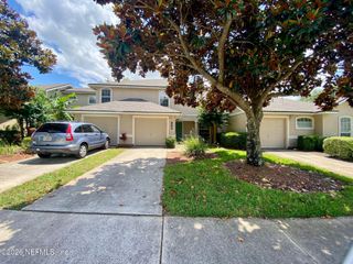 1530 VINELAND Circle B, Fleming Island, FL 32003