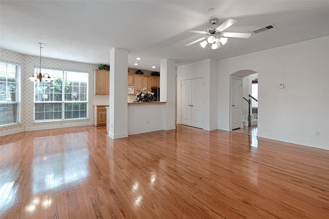 531 Southridge Way, Irving, TX 75063
