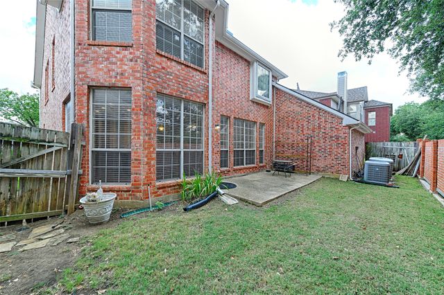 531 Southridge Way, Irving, TX 75063