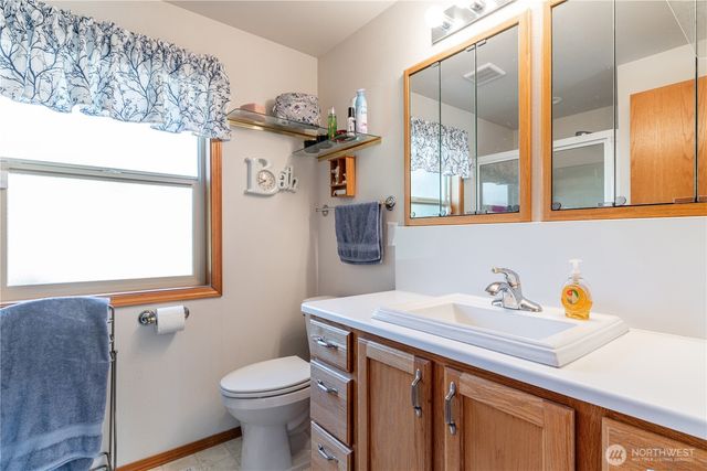 550 E Budd Drive, Shelton, WA 98584