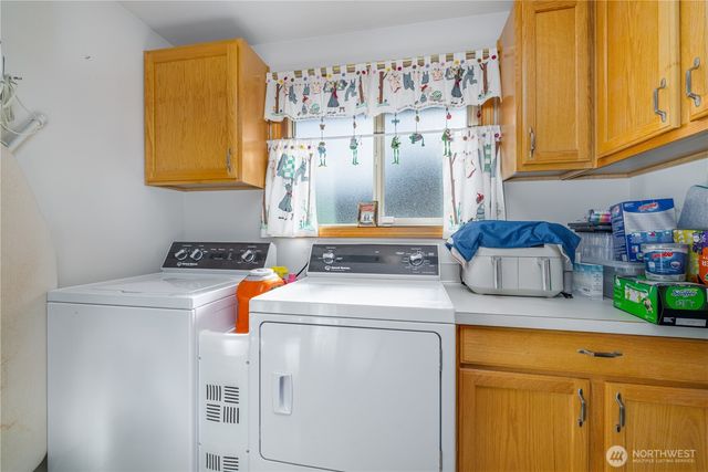 550 E Budd Drive, Shelton, WA 98584