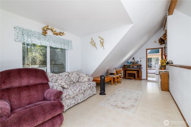 550 E Budd Drive, Shelton, WA 98584