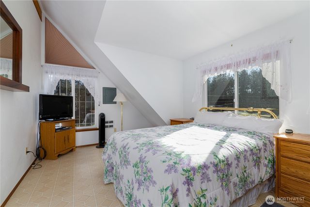 550 E Budd Drive, Shelton, WA 98584