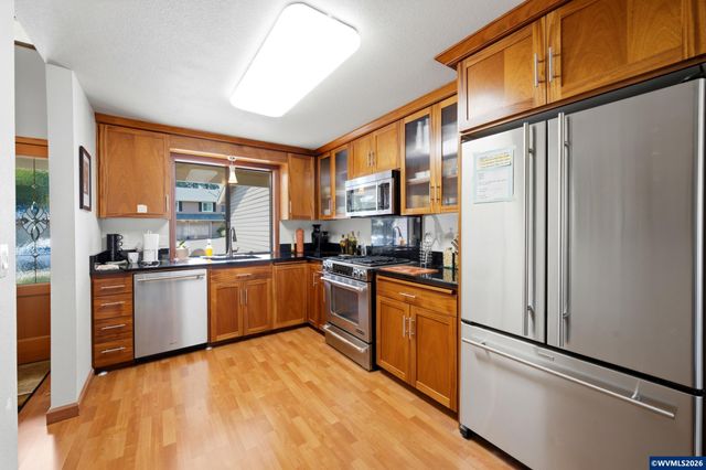20130 SW 71st Av, Tualatin, OR 97062