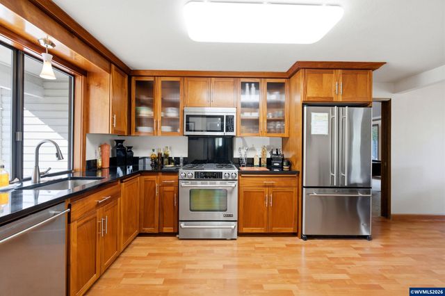 20130 SW 71st Av, Tualatin, OR 97062
