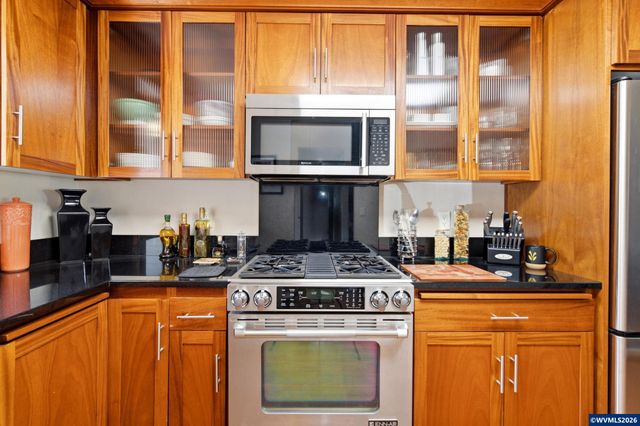 20130 SW 71st Av, Tualatin, OR 97062