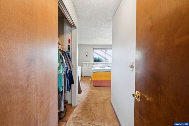 20130 SW 71st Av, Tualatin, OR 97062