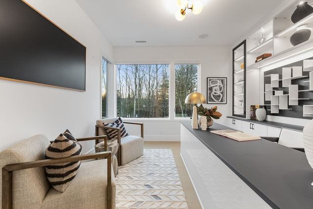 286 Country Dr, Weston, MA 02493