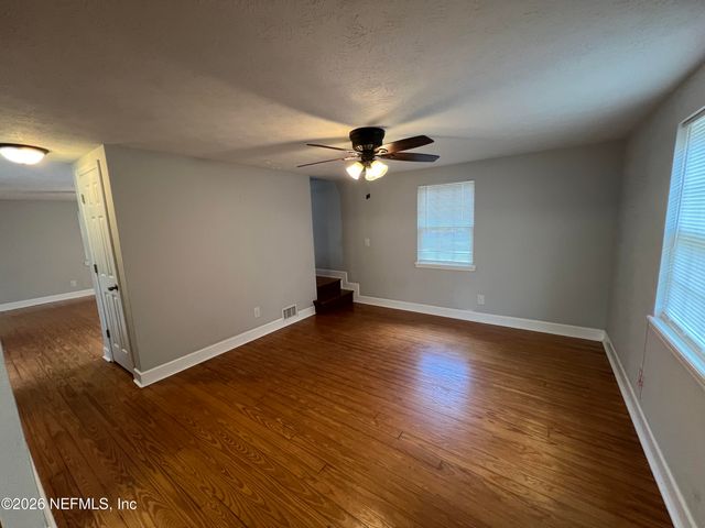 468 TAYLOR Avenue, Orange Park, FL 32065
