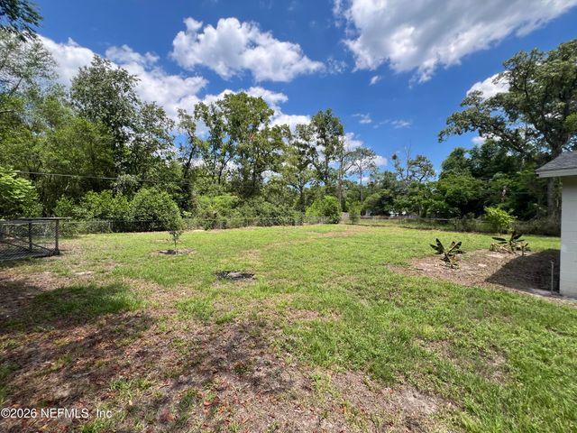 468 TAYLOR Avenue, Orange Park, FL 32065