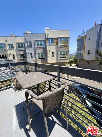 2753 Waverly Drive 1003, Los Angeles, CA 90039