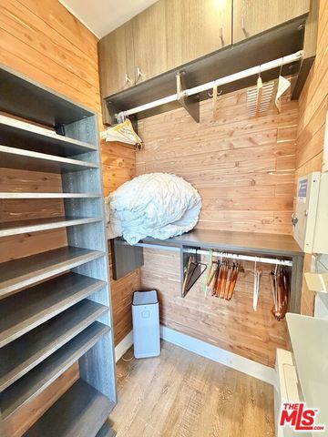 2753 Waverly Drive 1003, Los Angeles, CA 90039