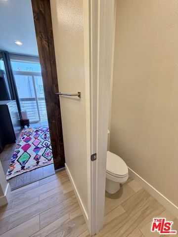2753 Waverly Drive 1003, Los Angeles, CA 90039