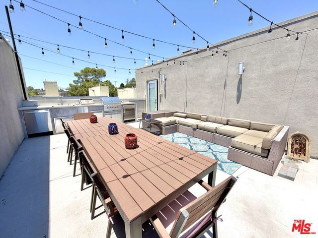 2753 Waverly Drive 1003, Los Angeles, CA 90039