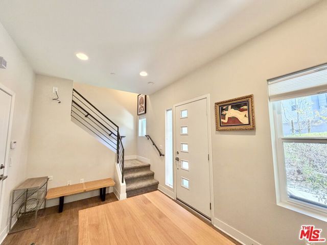 2753 Waverly Drive 1003, Los Angeles, CA 90039