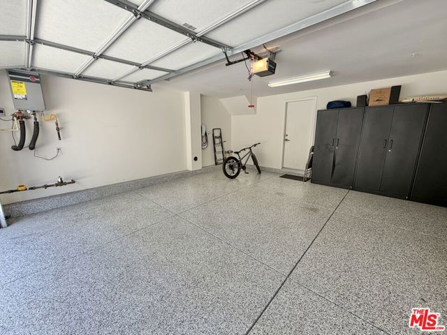 2753 Waverly Drive 1003, Los Angeles, CA 90039
