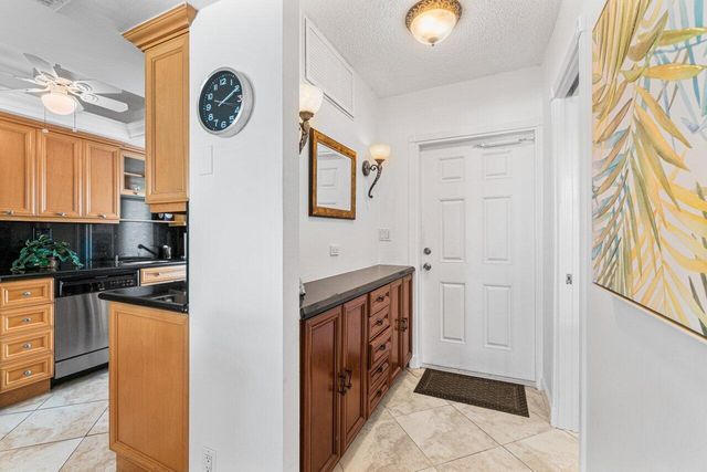 333 NE 21st Avenue 314, Deerfield Beach, FL 33441