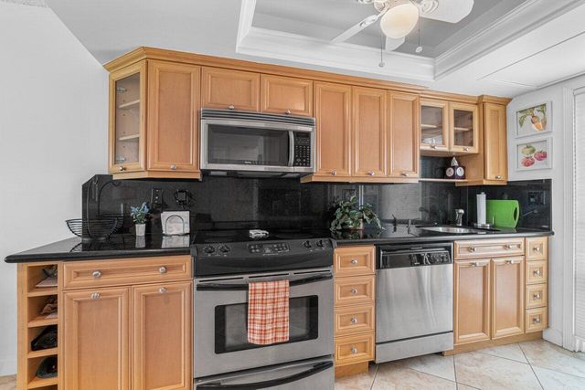 333 NE 21st Avenue 314, Deerfield Beach, FL 33441