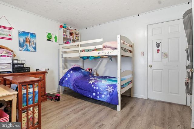 83 N MAIN ST, Dover, PA 17315