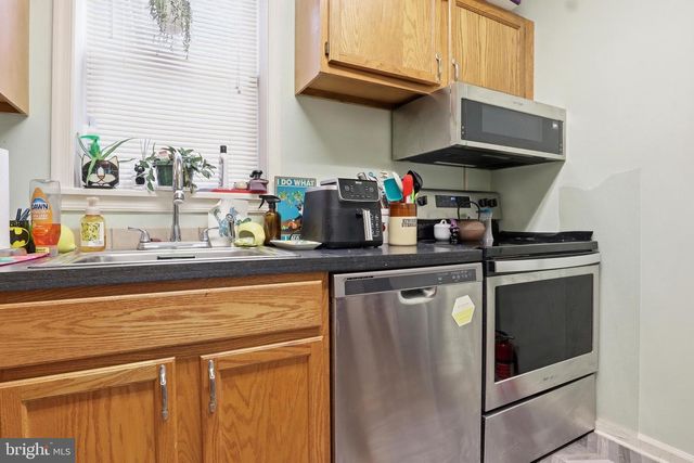 83 N MAIN ST, Dover, PA 17315