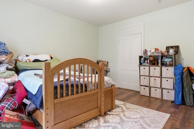 83 N MAIN ST, Dover, PA 17315