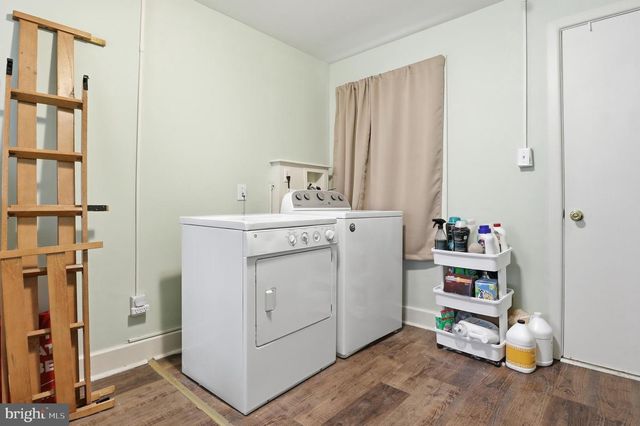 83 N MAIN ST, Dover, PA 17315