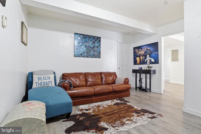 83 N MAIN ST, Dover, PA 17315