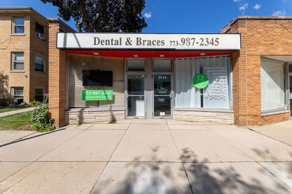 5918 W Higgins Avenue, Chicago, IL 60630 — photo 2