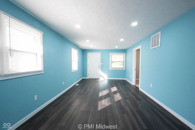 2945 N Denny Street, Indianapolis, IN 46218