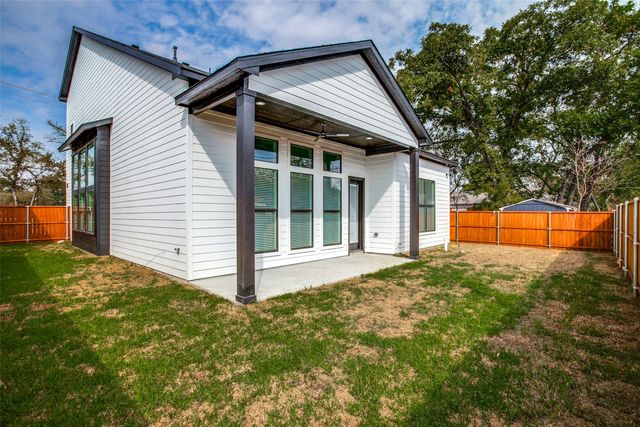 2042 Bickers Street, Dallas, TX 75212