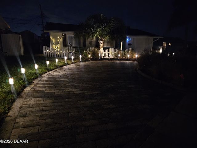 17 River Shore Drive, Ormond Beach, FL 32176