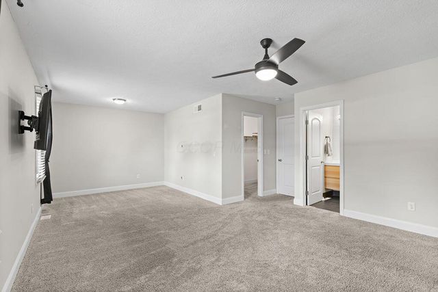 3197 Dunlavin Glen Road, Columbus, OH 43221